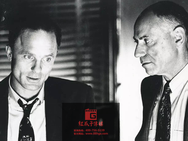 做好導(dǎo)演功課！跟著大衛(wèi)·馬梅學(xué)宣傳片制作