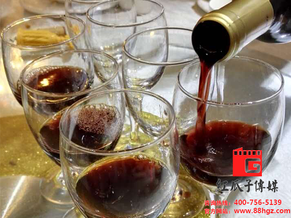 一篇撩人的年會(huì)活動(dòng)策劃通知，暗藏著多少套路？