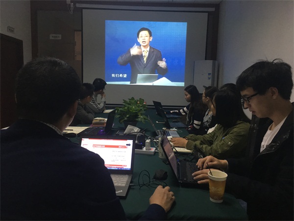 瓜瓜早課堂(140)-勇氣需要鼓勵(lì) 瓜瓜早課堂(140)-勇氣需要鼓勵(lì)