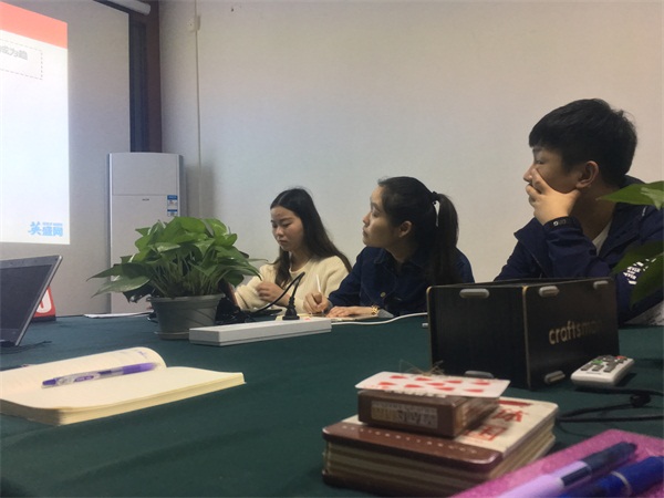 瓜瓜早課堂(160)-軟文營銷如何創(chuàng)造8億銷售-第四天 瓜瓜早課堂(160)-軟文營銷如何創(chuàng)造8億銷售-第四天